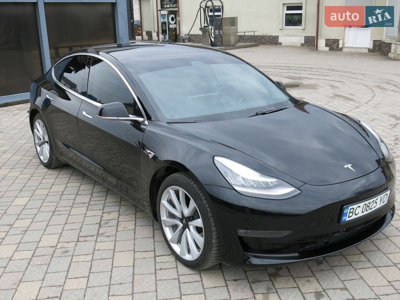 Седан Tesla Model 3 2020 в Львове фото 21 Седан Tesla Model 3 2020 в Львове