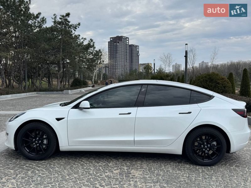 Седан Tesla Model 3 2023 в Днепре фото 14 Седан Tesla Model 3 2023 в Днепре