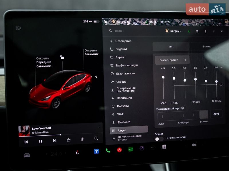 Седан Tesla Model 3 2018 в Житомирі