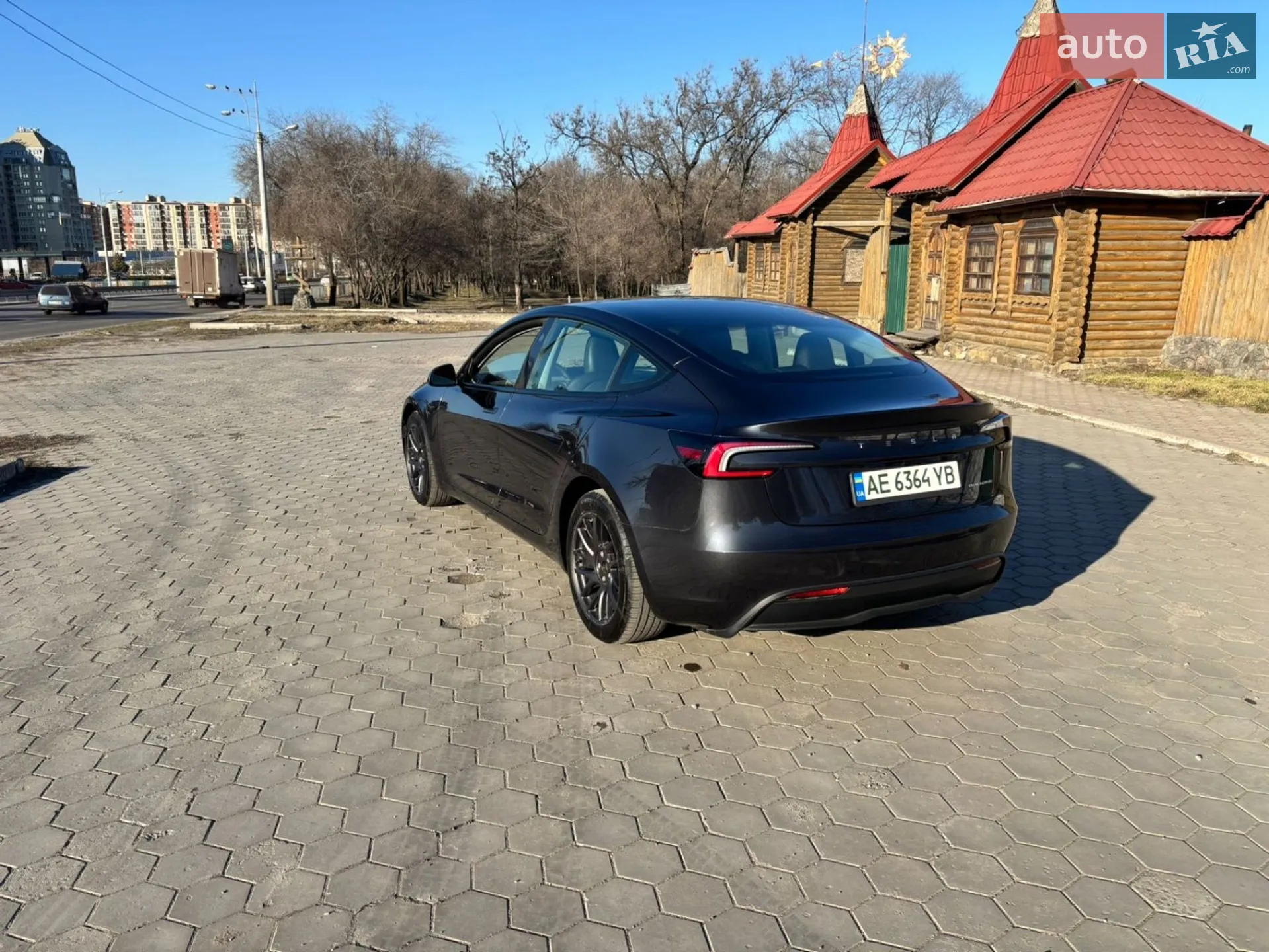 2025 Tesla Model 3 - мініатюра 5