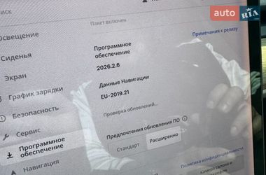 Седан Tesla Model 3 2019 в Полтаві