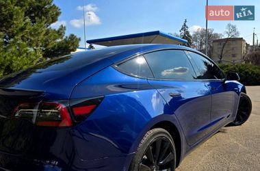 Седан Tesla Model 3 2019 в Полтаве