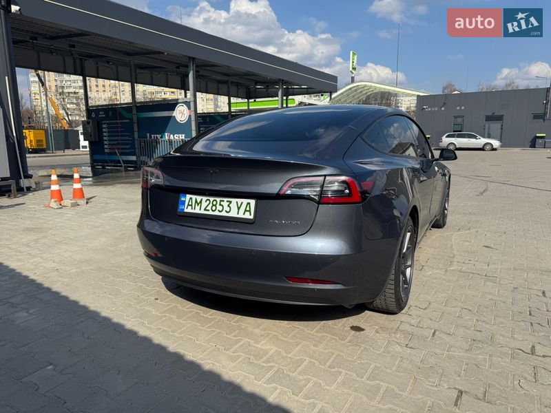 Седан Tesla Model 3 2022 в Белой Церкви