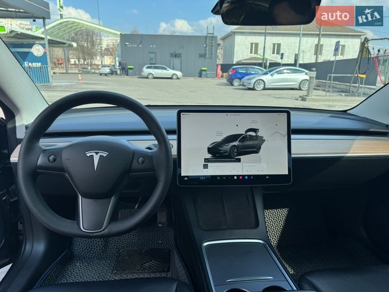 Седан Tesla Model 3 2022 в Белой Церкви