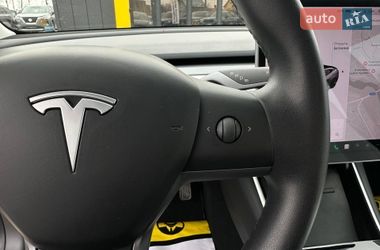 Седан Tesla Model 3 2019 в Ивано-Франковске
