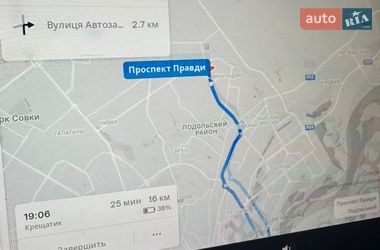 Седан Tesla Model 3 2022 в Києві