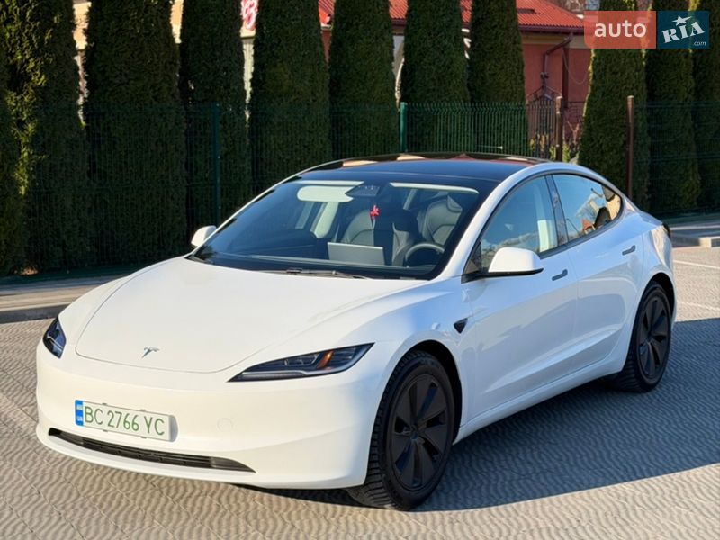 Седан Tesla Model 3 2024 в Львове фото Седан Tesla Model 3 2024 в Львове