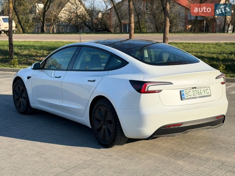 Седан Tesla Model 3 2024 в Львове фото 14 Седан Tesla Model 3 2024 в Львове