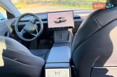 Седан Tesla Model 3 2024 в Львове фото 26 Седан Tesla Model 3 2024 в Львове