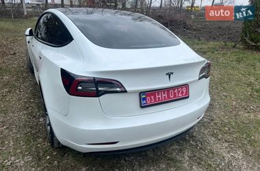 Седан Tesla Model 3 2020 в Збаражі