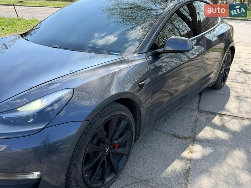 Седан Tesla Model 3 2021 в Львове фото 9 Седан Tesla Model 3 2021 в Львове