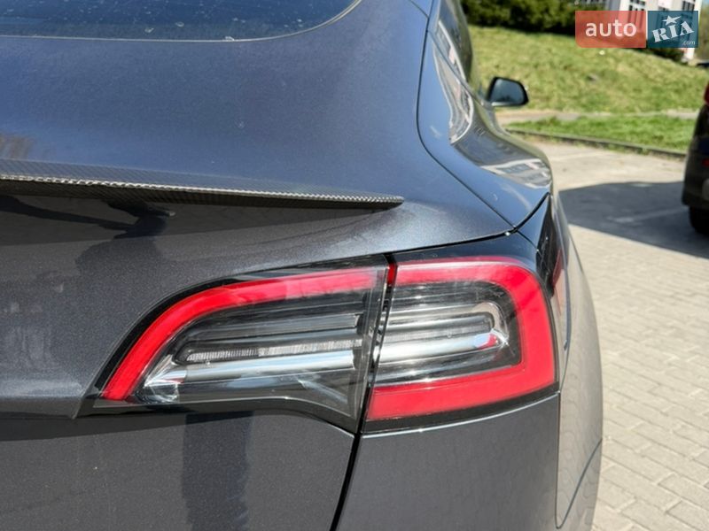 Седан Tesla Model 3 2021 в Львове фото 13 Седан Tesla Model 3 2021 в Львове