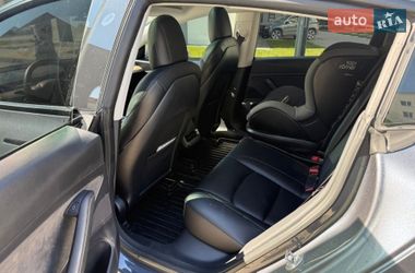 Седан Tesla Model 3 2021 в Ивано-Франковске