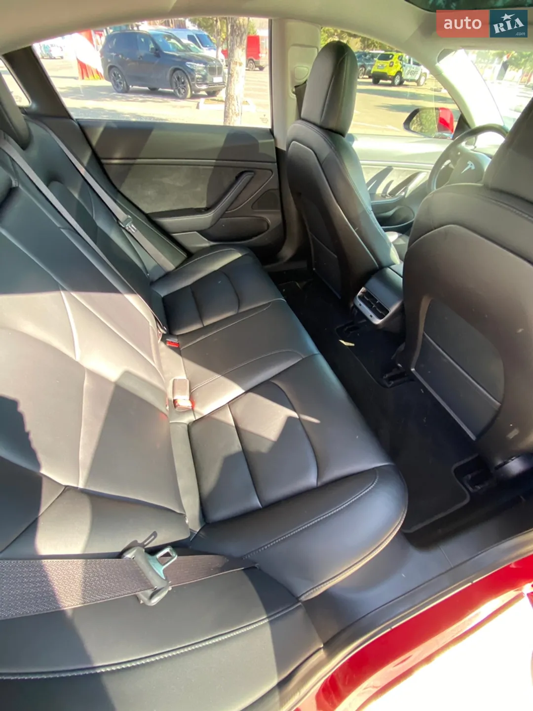 2018 Tesla Model 3 - мініатюра 9