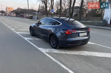 Седан Tesla Model 3 2020 в Радомышле
