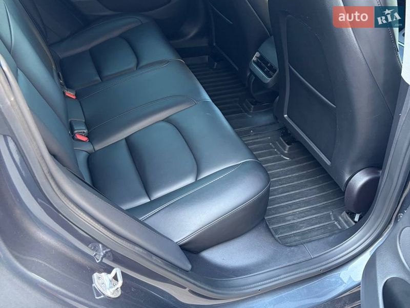 Седан Tesla Model 3 2022 в Луцке