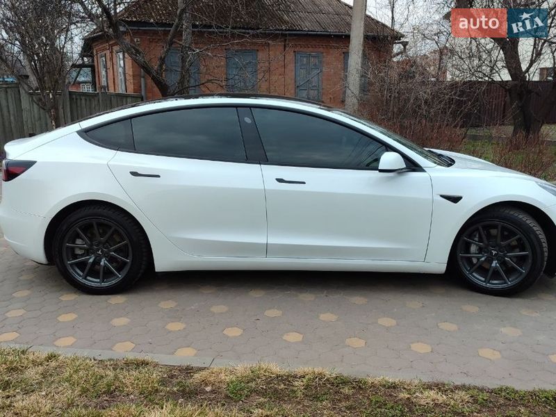 Седан Tesla Model 3 2023 в Полтаві фото 6 Седан Tesla Model 3 2023 в Полтаві