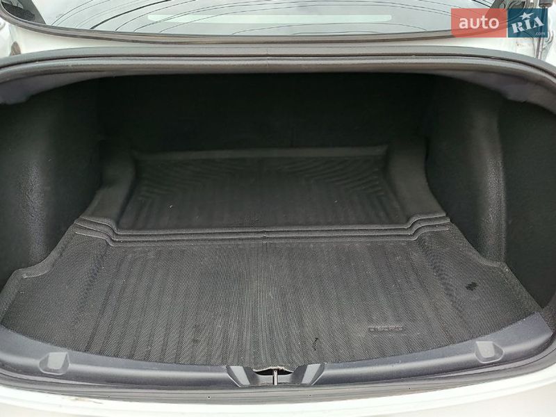 Седан Tesla Model 3 2023 в Полтаві фото 11 Седан Tesla Model 3 2023 в Полтаві