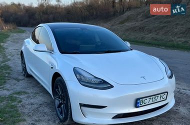 Седан Tesla Model 3 2019 в Золочеве