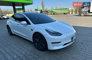 Седан Tesla Model 3 2021 в Кременчуці