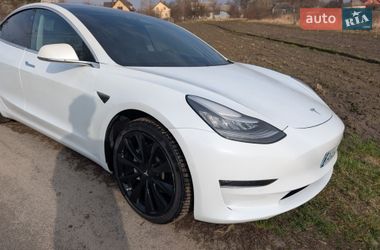 Седан Tesla Model 3 2019 в Киеве фото 14 Седан Tesla Model 3 2019 в Киеве