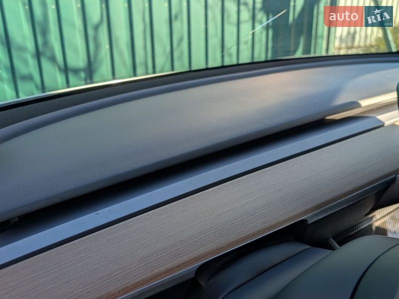 Седан Tesla Model 3 2019 в Киеве фото 28 Седан Tesla Model 3 2019 в Киеве
