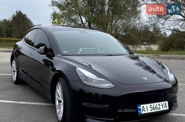 Седан Tesla Model 3 2021 в Києві