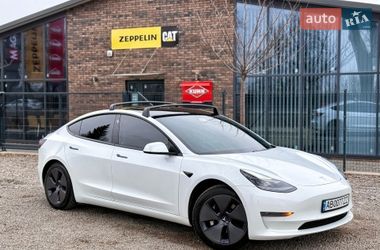 Седан Tesla Model 3 2021 в Виннице