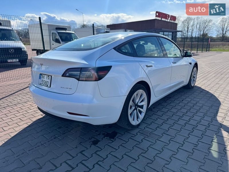 Седан Tesla Model 3 2022 в Рівному фото 10 Седан Tesla Model 3 2022 в Рівному