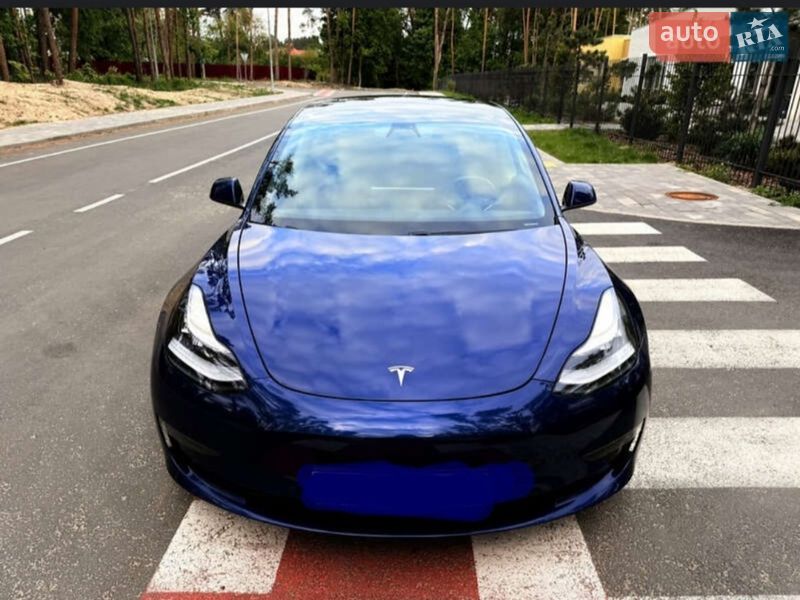Седан Tesla Model 3 2019 в Житомирі