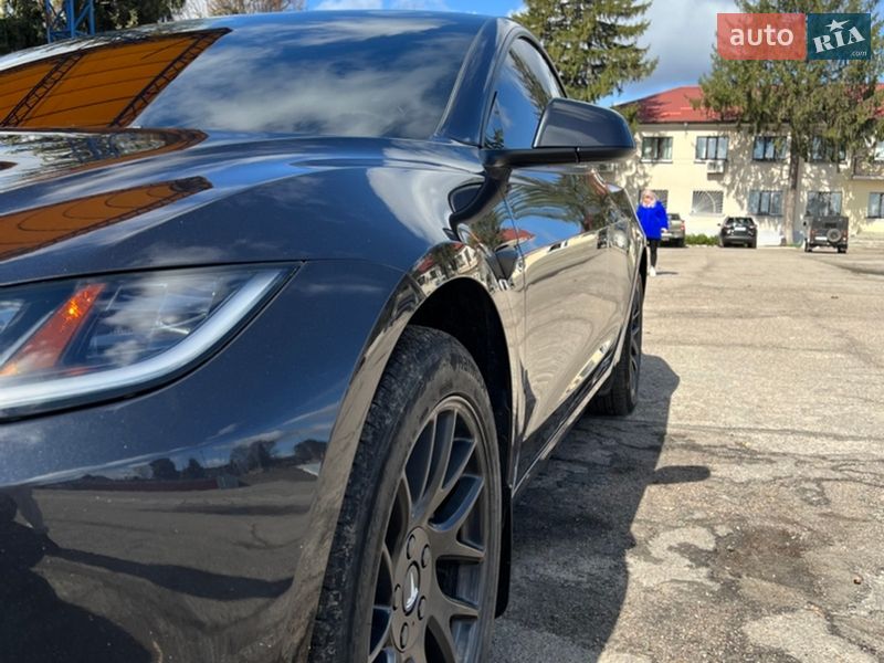 Седан Tesla Model 3 2024 в Валках фото 2 Седан Tesla Model 3 2024 в Валках