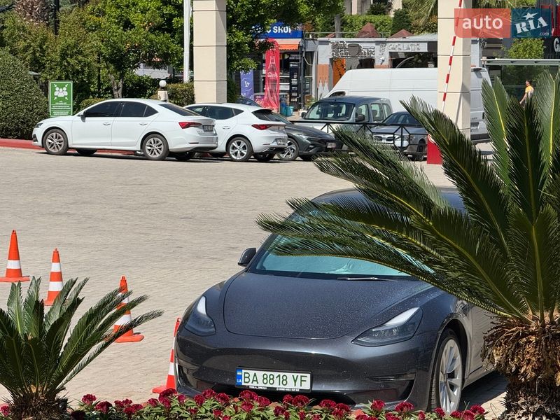 Седан Tesla Model 3 2022 в Кропивницькому фото 2 Седан Tesla Model 3 2022 в Кропивницькому