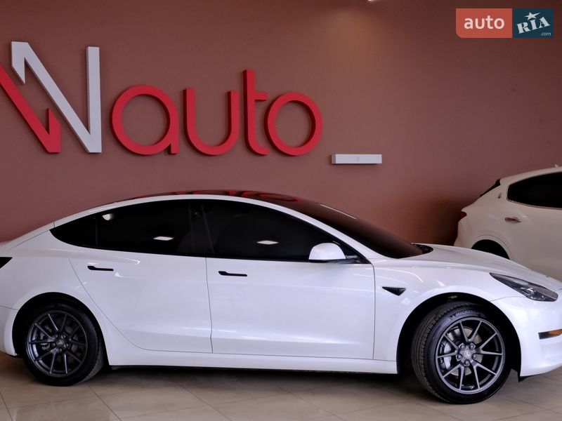 Седан Tesla Model 3 2021 в Одесі фото 8 Седан Tesla Model 3 2021 в Одесі