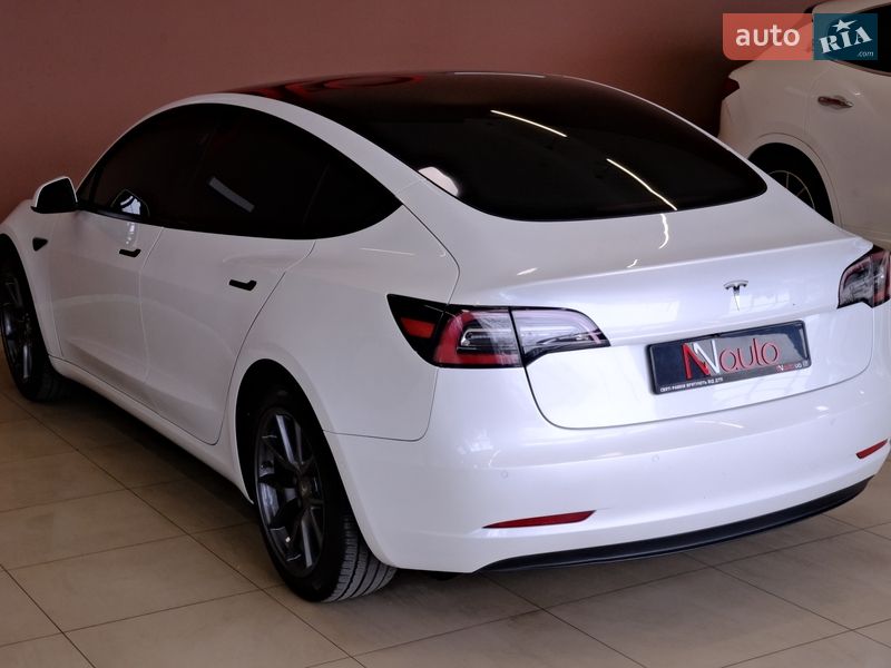 Седан Tesla Model 3 2021 в Одесі фото 14 Седан Tesla Model 3 2021 в Одесі