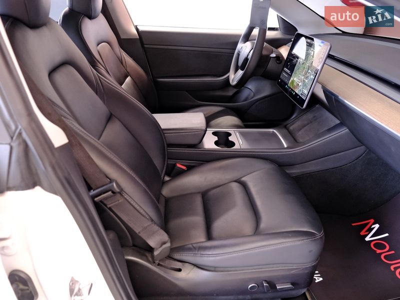 Седан Tesla Model 3 2021 в Одесі фото 35 Седан Tesla Model 3 2021 в Одесі