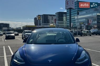 Седан Tesla Model 3 2019 в Одессе