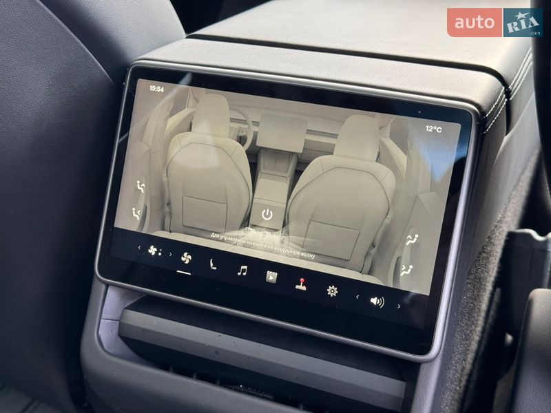 Седан Tesla Model 3 2024 в Стрые