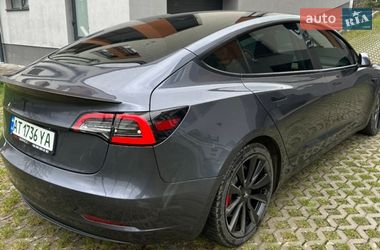Седан Tesla Model 3 2022 в Ивано-Франковске