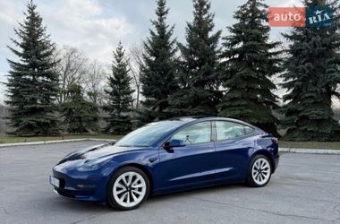 Седан Tesla Model 3 2022 в Дніпрі