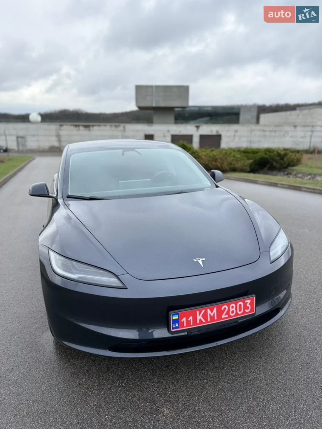 2025 Tesla Model 3 - мініатюра 2