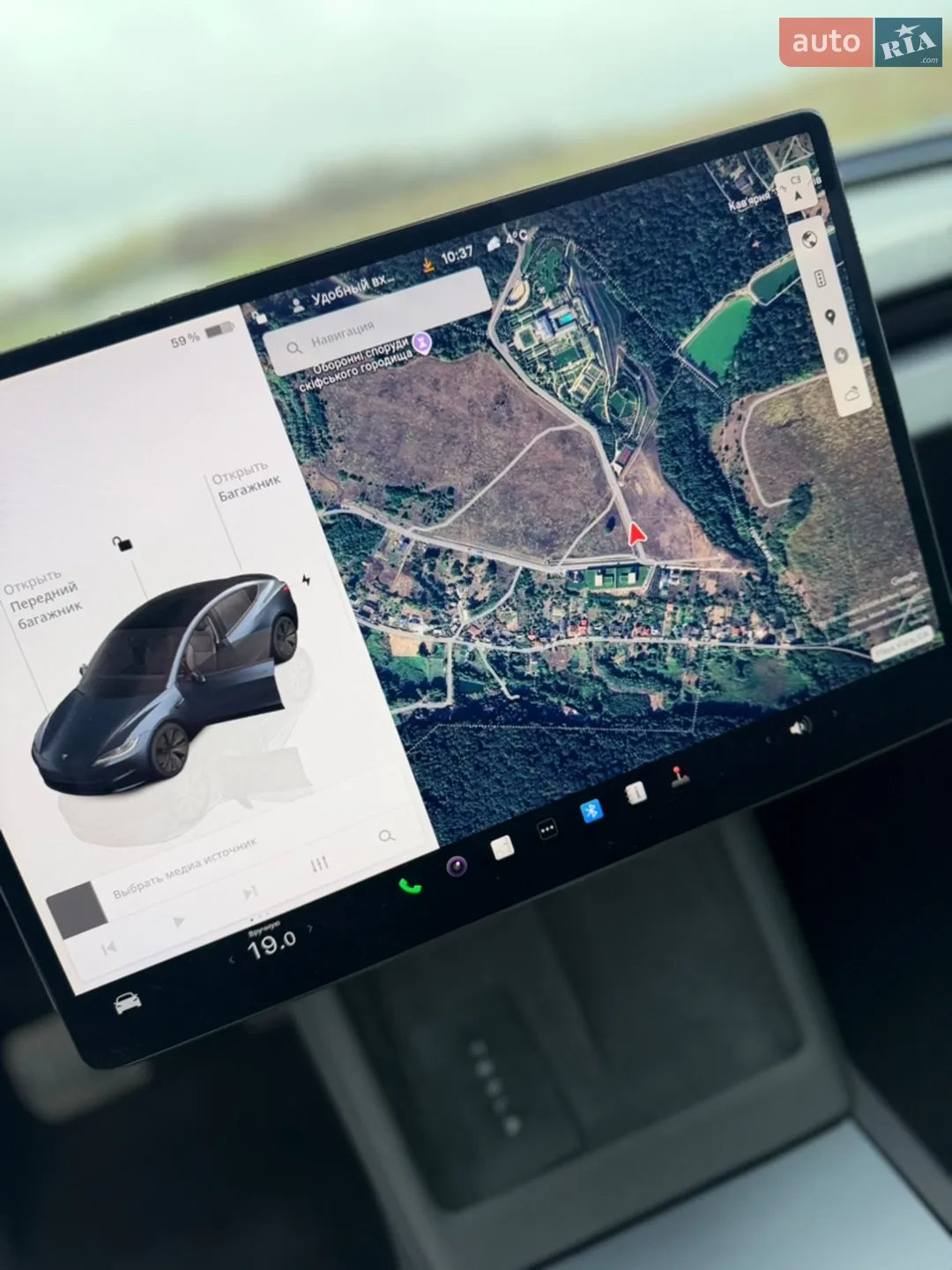 2025 Tesla Model 3 - мініатюра 21