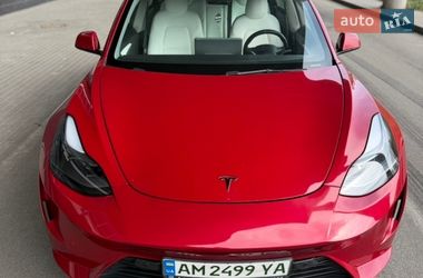 Седан Tesla Model 3 2021 в Киеве