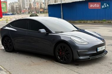 Седан Tesla Model 3 2019 в Харькове