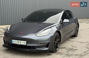 Седан Tesla Model 3 2019 в Харькове