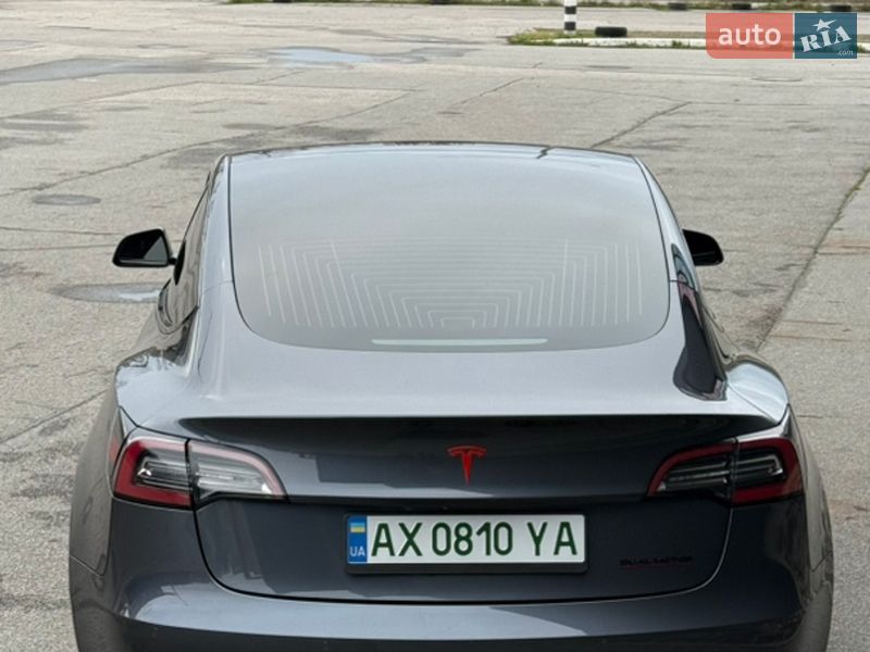 Седан Tesla Model 3 2019 в Харькове