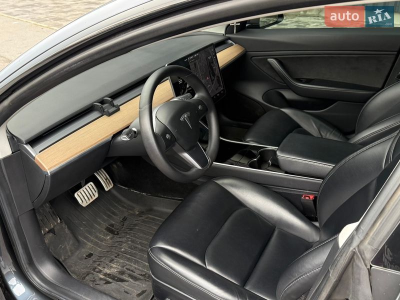 Седан Tesla Model 3 2019 в Харькове