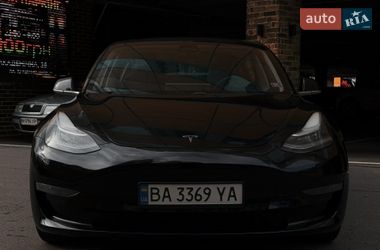 Седан Tesla Model 3 2020 в Одессе