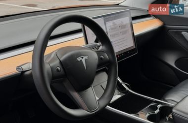 Седан Tesla Model 3 2020 в Одессе