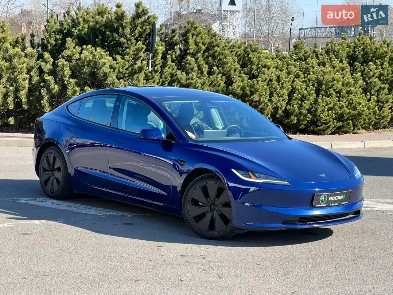 2025 Tesla Model 3 - мініатюра 21