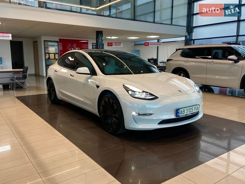 Седан Tesla Model 3 2022 в Вінниці фото Седан Tesla Model 3 2022 в Вінниці